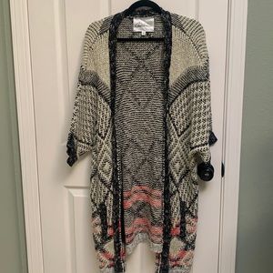 Blouson Cardigan in Geo Print